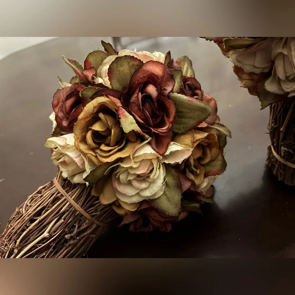 Rustic Floral Bouquet with Cream,Burgundy, & Brown Accents 🤎🍁♥️